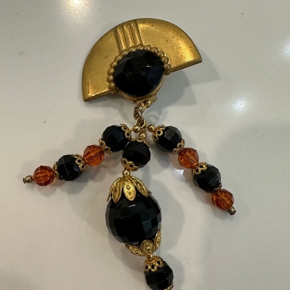 🎄VTG Cleopatra Style Boho Tassle Beaded Earrings Clip Black Gold and Orange EUC - Picture 4 of 5
